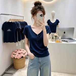 Áo Thun Cổ V Đính Nơ Ôm Dáng Kích Cỡ Lớn