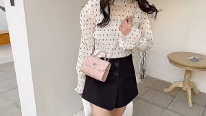 MOUSSON  กระเป๋าสี่เหลี่ยมลายสี่เหลี่ยมขนมเปียกปูนกระเป๋าใบเล็กแบบพกพาสไตล์เกาหลีกระเป๋าแฟชั่นอินเทรนด์