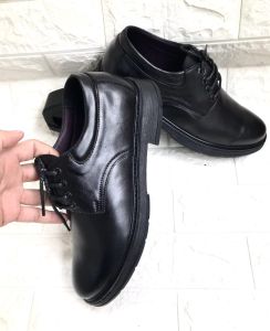 Giày Dr nam da bò thật nguyên tấm..đế cao su dẻo..kiểu dáng đẹp..size từ 39-44..bảo hành 24 tháng