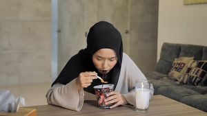 Mỳ Cay Ghost Pepper - Mì Gà Cay Nhất Thế Giới - Siêu Cay 1st - Hộp 80g - Foody.Taiwan