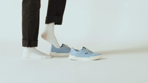 Kizik Madison Soft Chambray Womens Sneakers