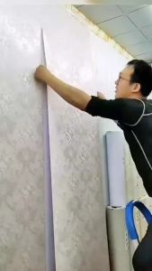 10m giấy dán tường sẵn keo hoa văn châu âu (kt:dài 10m x rộng 45cm / cuộn)