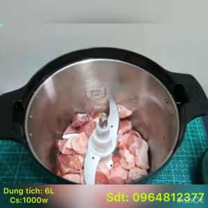 Máy xay thịt công suất lớn 950W cối inox 5.8L Osako 1025 rơ le ngắt nhiệt khi quá tải có linh kiện thay thế