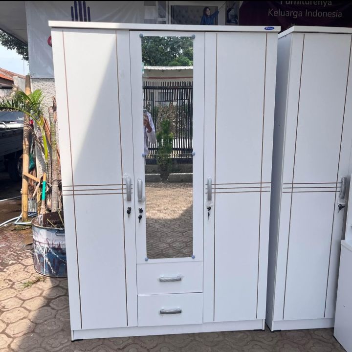 %5BGRATIS%20ONGKIR%5D%20Lemari%20Pakaian%20Olympic%203%20Pintu%20/%20Lemari%20Olympic%20/%20Lemari%20Minimalis%20-%20Image%204