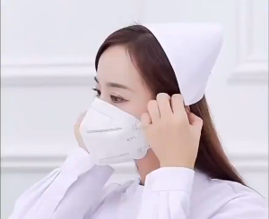 【Local Delivery】100PCS KN95 Mask 100pcs Original KN95 5ply Non-woven Fabric Mask FDA Approved Face Mask 5 Layers KF94 Adult Protective Mask Reusable Mask Black Dust Safety Masks Filter Efficiency≥95% Breathable Elastic Ear Loops Black Masks