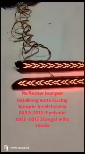 Reflector Bumper Belakang & Lampu Mata Kucing Bumper bawah Innova 2009-2015/Fortuner 2012-2015 Lampu Led 4kabel 3fungsi sein Running mika Merah Mika Smoke
