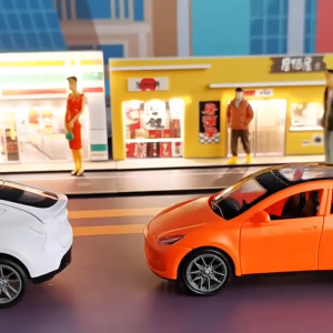 Alloy Car Model Toy - Alphard MPV High Simulation with Sound and Light for Decoration