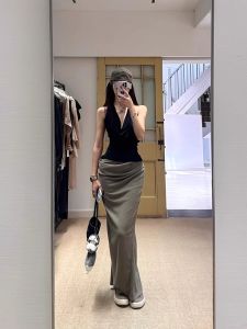 Black V-Neck Strapless Vest Womens Slim Fit Summer New Style Versatile Neck Hanging Design Sensation Casual Fashion Top