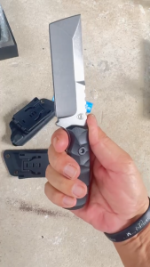 มีดFBIQQของแท้1000% รุ่น: แมงป่อง scorpion FBIQQ-023 (ผลิตล่าสุดโลโก้FBIQQอยู่ในโล่ห์)