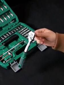 53pcs Socket Wrench Set Car And Motorcycle Tool Box Ratchet Wrench Repair Kit Chrome Vanadium Steel For All Kinds Of Bicycles Motorcycles Socket Wrench Set