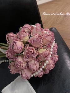 Bride Handheld Rose Bouquet Wedding Engagement Fake Flower Calligraphy Silk Flower Art Photography Scenery Home Decor Flower Vase