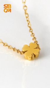 SBGM Jewelry Non-Tarnish Stainless Steel Clover Leaf Pendant Necklace – 18" Cable Chain with Gift Box