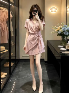 NIUVIES | Đầm Áo Sơ Mi Dây Đai Ép Eo Kẻ Sọc Hồng