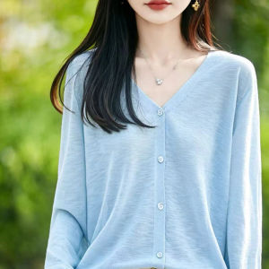 DONGYINUAN | Áo Blouse Chống Nắng Cổ V Phong Cách Rộng Rãi Knitwear Mỏng Hợp Mùa Hè Vải Tre