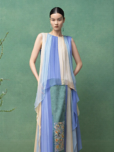 Traditional Style Mulberry Silk Blouse