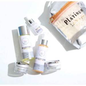 ISNAGLOW PLATINUM SKINCARE ORIGINAL 100% BPOM HALAL MUI