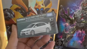 Mô Hình Xe Tomica Premium No.37 Honda Civic Type R (FD2) - Tỉ Lệ 1:64 - Hàng Chính Hãng Takara Tomy