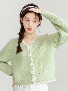 V-Neck Knitted Sweater Womens French Style Contrast Color Short Coat Polyester Fashion Set For 18-25 Years Old