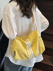 TANGKOU | Spacious Lightweight Sporty Crossbody Bag