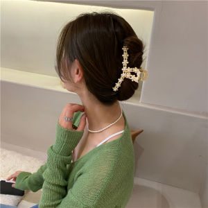 Pearl Hair Clip Shark Bite Hair Gripper Womens Simple Popular Middle Size Elegant Hair Accessories for Back of Head