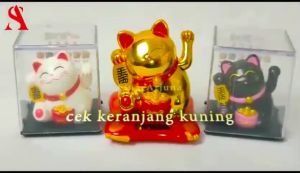 Pajangan Solar Kucing Mas Lucky Cat Solar Kucing Hoki Kucing Rejeki Lucky Cat Tenaga Surya Solar