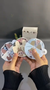 DFANCCIE Kipas Tangan Ajaib Kipas Tangan Bulat Motif Cartoon Lucu Kipas Tangan Lipat Mini Motif Kartun Lucu Kipas Kain Portable