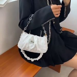 Deere Jack 🌺【Miễn Phí Vận Chuyển】🌺túi đeo nữ chéo túi xách đeo chéo nữ túi tote túi đựng điện thoại túi xách đựng đồ Phụ Nữ xếp li Túi Đeo Vai Phụ Nữ Thanh Lịch Túi Xách Nữ Túi Dây Xích Túi đựng điện thoại du lịch mua sắm túi làm việctúi xách nữ đẹp