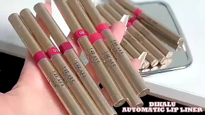 Long-lasting Lip Liner Lipstick Artifact Lip Shape Liner Lipstick Waterproof Moisturizing