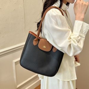 Fashionable Large Capacity Soft Leather Shoulder Bag for Women Casual Stylish Retro Tote Bag Urban Simple Style Daily Use