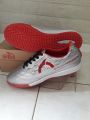 Sepatu sepak bola futsal / sepatu futsal ortus / sepatu bola futsal bagus nyaman digunakan. 