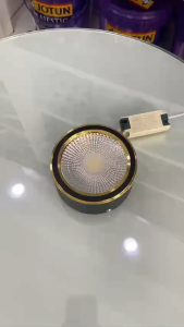 Đèn lon nổi 12w led 3 màu viền vàng khung nhôm sơn tĩnh điện gắn trần số lượng lớn giá rẻ kích thước nhỏ gọn dễ lắp đặt