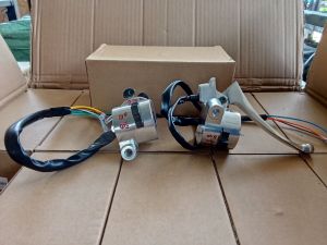 Saklar Holder Set Kanan Kiri Honda Pispot C50 C70 Set Handle Termurah!