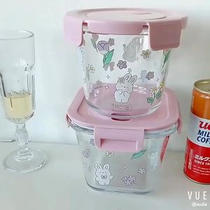 ข้อมูล: ที่เราคือ กล่องใส่อาหารเย็นด์เย็น กล่องแก้วใส่อาหารกลางวัน ลายการ์ตูนกระต่าย สีชมพู ทนความร้อน พร้อมฝาปิด เข้าไมโครเวฟได้