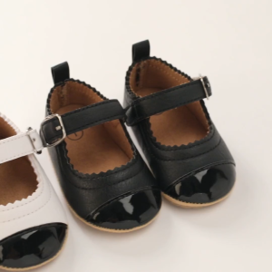 Spring And Autumn Period 0-1 Year Old Newborn Baby Princess Shoes Female Baby 6-12 Months Anti Slip Soft Rubber Sole Sneakers Leather Shoes