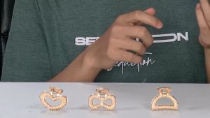 Jepit Rambut Bahan Metal Bentuk Geometris Gaya Korea Untuk Mandi