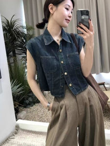 Summer 2025 Loose Fit Casual Womens Denim Shirt Vintage Style Short Sleeveless Top with Flying Sleeve Polo Collar Thin Polyester
