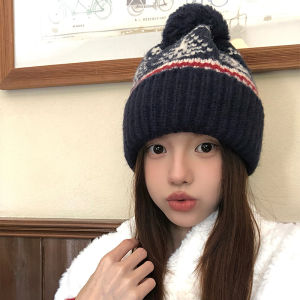 Retro Fair Isle Knitted Hat Womens Autumn Winter Versatile Face Slimming Woolen Cap Warm Ear Protection Cold Hat Knit Head Cover