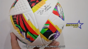 Bola Sepakbola Original Size 5 Model Press Mesin Bahan Kulit PU Kuat dan Awet Kualitas Premium