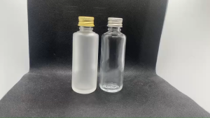 ขวด 50 มล.(25 ใบ) แก้ว กลม + ฝาเกลียว