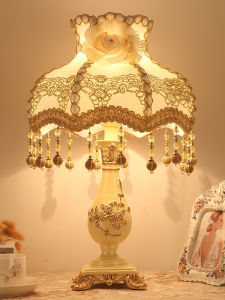 Ins Girl Style Bedside Lamp