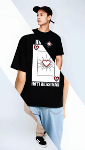 Kaos KAWASAN HATI BERSINAR Desain Kartu Hati Bahan Adem Desain Keren Anak Muda
