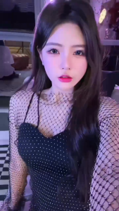 Áo lưới đính đá lấp lánh tay dài Croptop kiểu nữ kim sa - Mã W1122