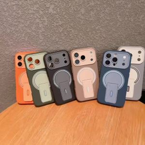 Ốp Lưng Silicon Mờ Chống Sốc Sang Trọng Cho iPhone Có Giá Đỡ Gấp Bảo Vệ Toàn Diện Ống Kính Máy Ảnh Tương Thích Với Sạc Không Dây Magsafe