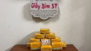 Giấy Ăn Rút Lụa Elene Tre 3 Lớp 100 Tờ/Gói Nhỏ Tiện Lợi