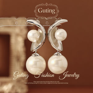 Elegant Silver Irregular Pearl Stud Earrings Womens Fashion Jewelry Unique Design Sensation Earring Accessories