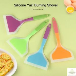 Random Color Pancake Spatula Silicone High Temperature Resistant Beef Meat Egg Kitchen Scraper Wide Pizza Cooking Tools Shovel