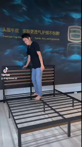 Ranjang Besi Blacksmith AGHOME Tempat Tidur Modern 160x200cm Sandaran 105cm Anti Karat Garansi 5 Tahun Kualitas Furniture Dipan Terbaik