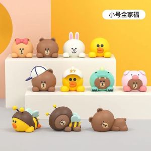 LINE FRIENDS Brownie Bear Cute Cartoon Ornament Dolls Dashboard Decoration Car Interior Accessories Patung Comel Aksesori Kereta 汽车可爱玩偶摆件