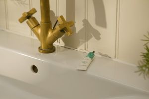 The Body Shop Tea Tree Blemish Gel 15ml