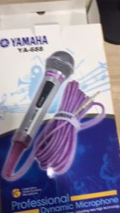 Yamaha YA-688 Dynamic Microphone with Microphone Foam and Microphone slip ring